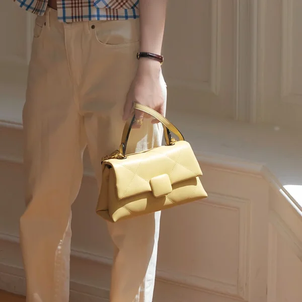 Ladies Messenger Bag Female Small Square Bag Clutch Bags Handbag Genuine Leather Shoulder Bag for Women Solid Colour Armpit Bag